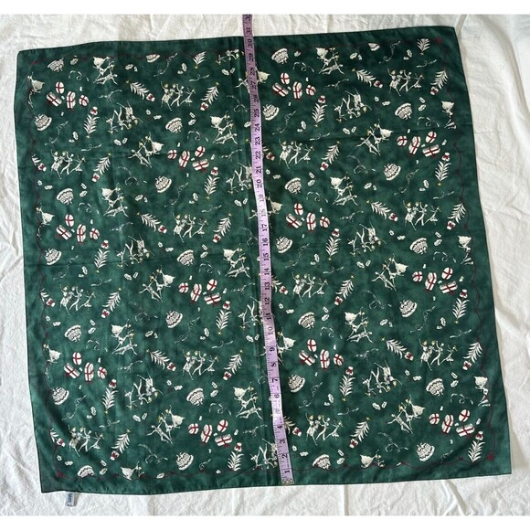 Old Navy Old Fashioned Vintage Style Christmas Holiday Square Satin Scarf Green - Picture 4 of 9